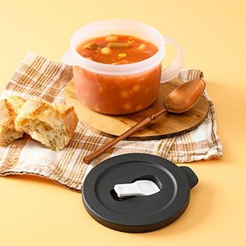 Tupperware Store Serve & Go mug with soup in it